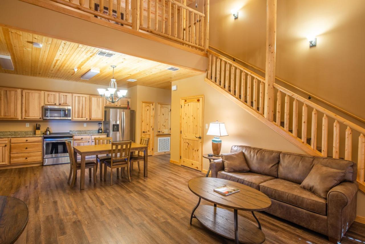 Old Mill Resort Ню Браунфелс Екстериор снимка